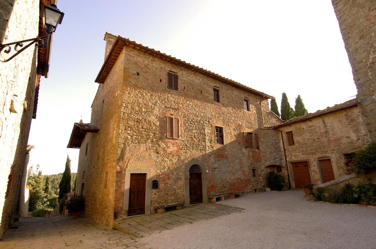 Castello Di Gargonza Hotel Монте Сан Савино Екстериор снимка